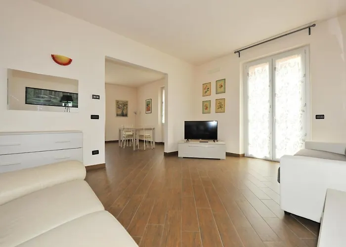 Casa Costa Outlet 4 Daire *